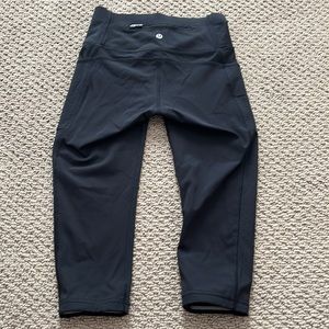 Lululemon cropped leggings